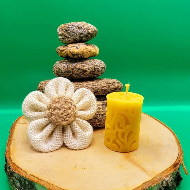 Stumpfkerze verziert klein 30g