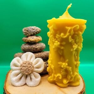 Stumpfkerze mit Blumen groß 330g